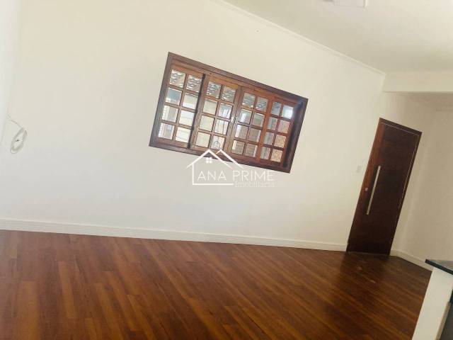 Casa para Venda em São José dos Campos - 4