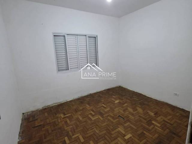 Casa para Venda em São José dos Campos - 4