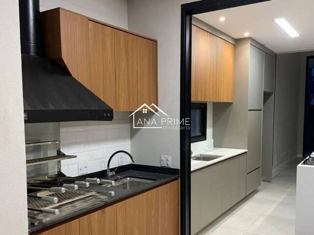 Casa para Venda em São José dos Campos - 4