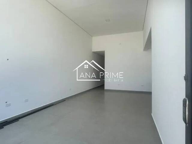 Casa para Venda em São José dos Campos - 4