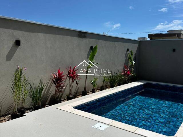 Casa para Venda em São José dos Campos - 4