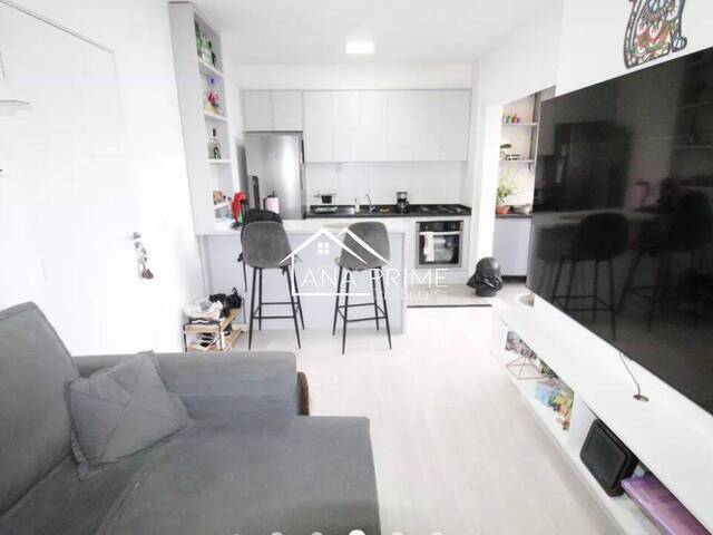 Apartamento para Venda em São José dos Campos - 4