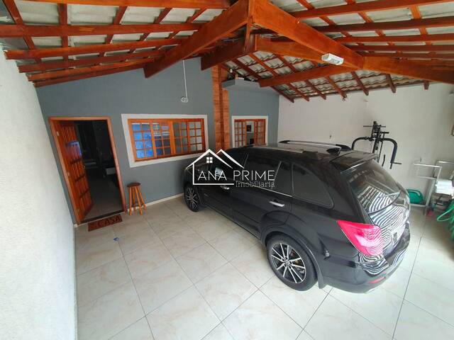 Venda em Loteamento Villa Branca - Jacareí