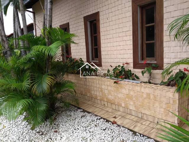 Casa para Venda em São José dos Campos - 4