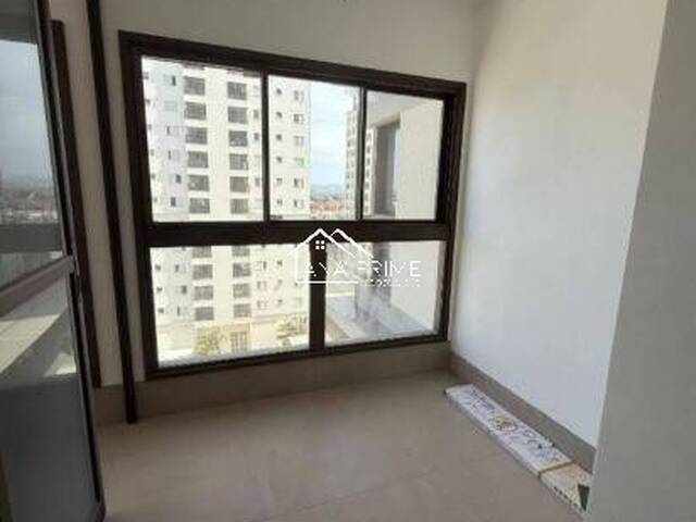 Apartamento para Venda em São José dos Campos - 4