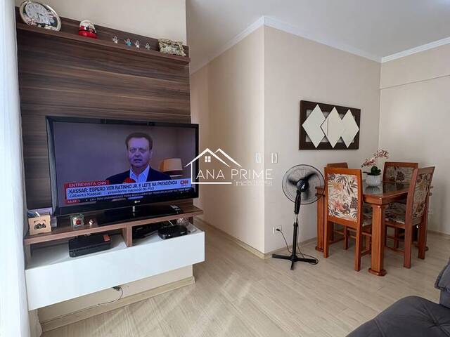 Apartamento para Venda em São José dos Campos - 3