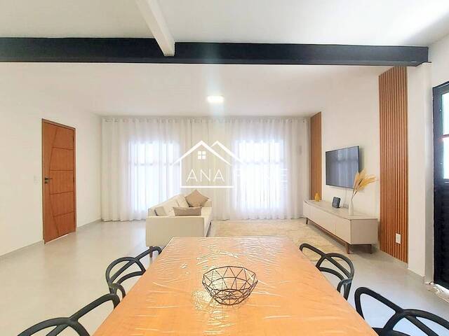 Casa para Venda em São José dos Campos - 5