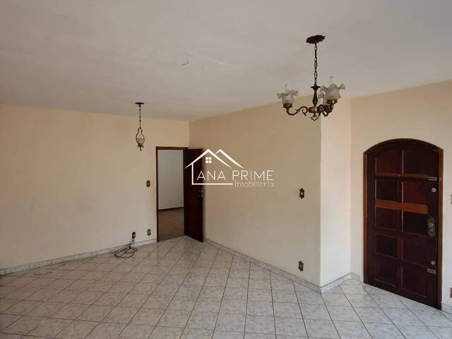 Casa para Venda em São José dos Campos - 5