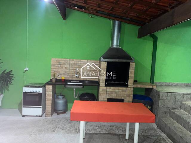 Casa para Venda em São José dos Campos - 3