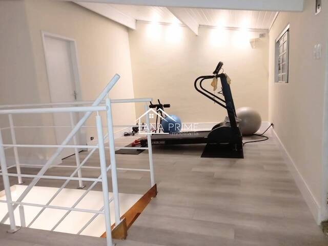 Casa para Venda em São José dos Campos - 3