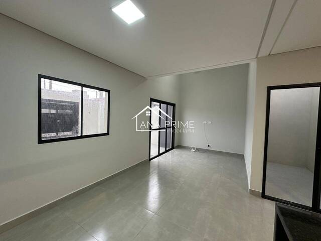 Casa para Venda em São José dos Campos - 5