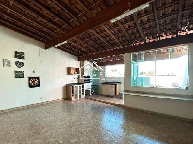 Casa para Venda em São José dos Campos - 4