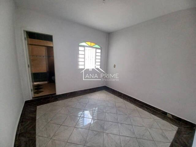 Casa para Venda em São José dos Campos - 4