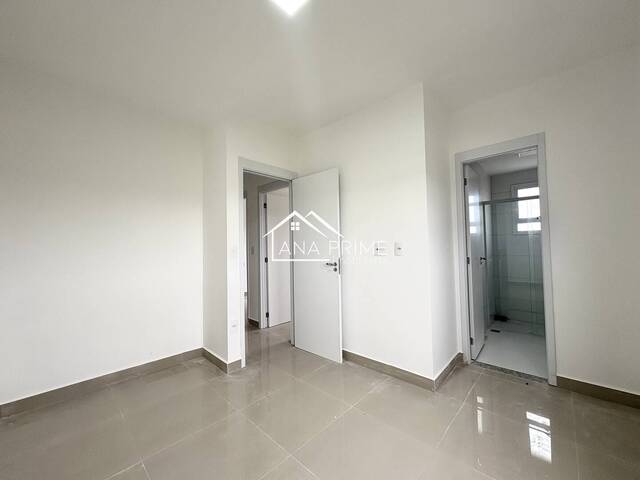 Apartamento para Venda em São José dos Campos - 4