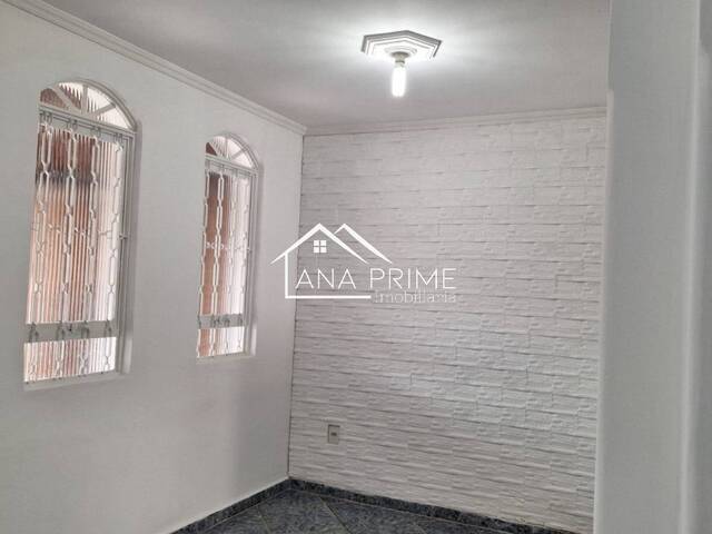 Casa para Venda em São José dos Campos - 4