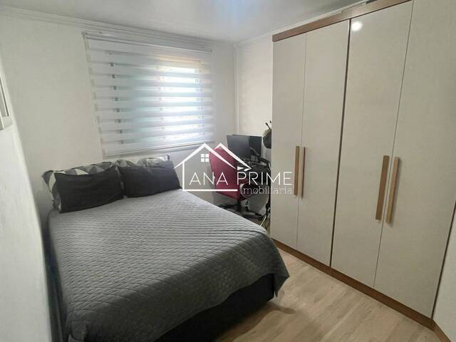 Apartamento para Venda em São José dos Campos - 4