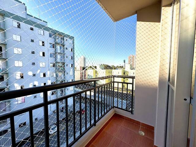 Apartamento para Venda em São José dos Campos - 2