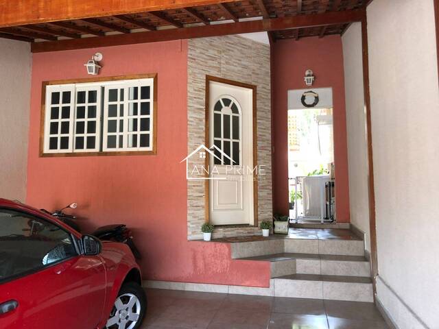 Casa para Venda em São José dos Campos - 2