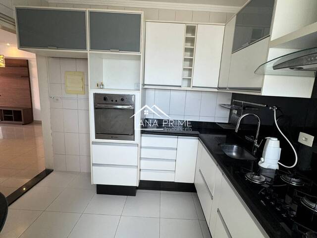 Apartamento para Venda em São José dos Campos - 2