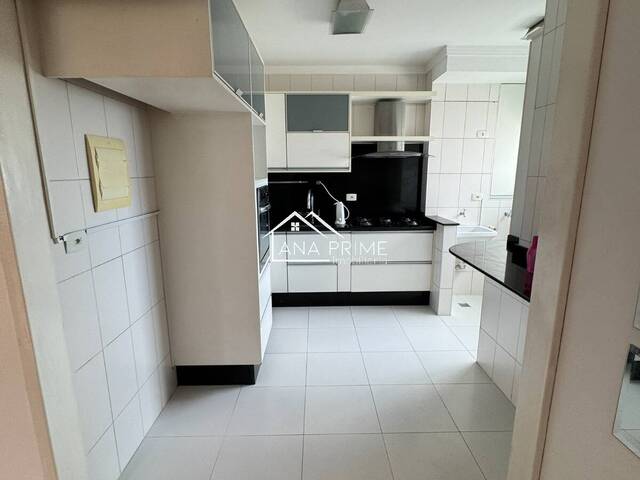 Apartamento para Venda em São José dos Campos - 3
