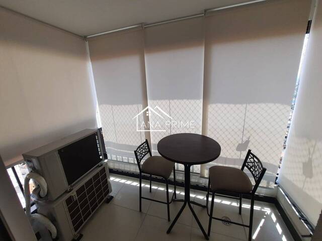 Apartamento para Venda em São José dos Campos - 2