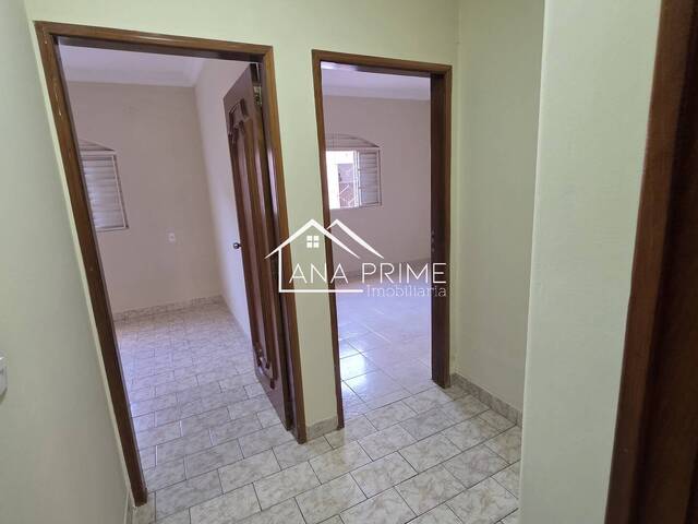 Casa para Venda em São José dos Campos - 5