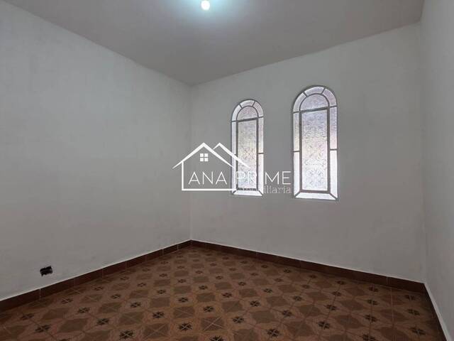 Casa para Venda em São José dos Campos - 4