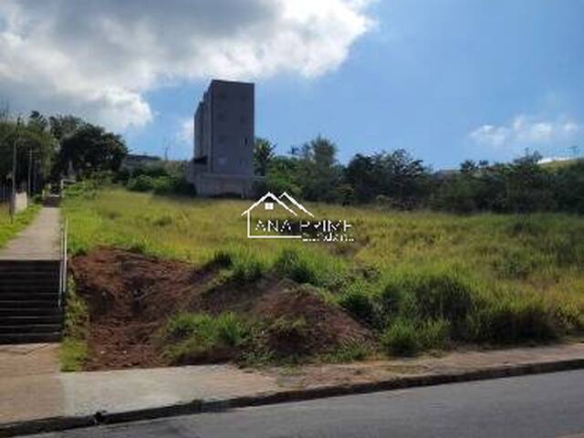Área para Venda em São José dos Campos - 2