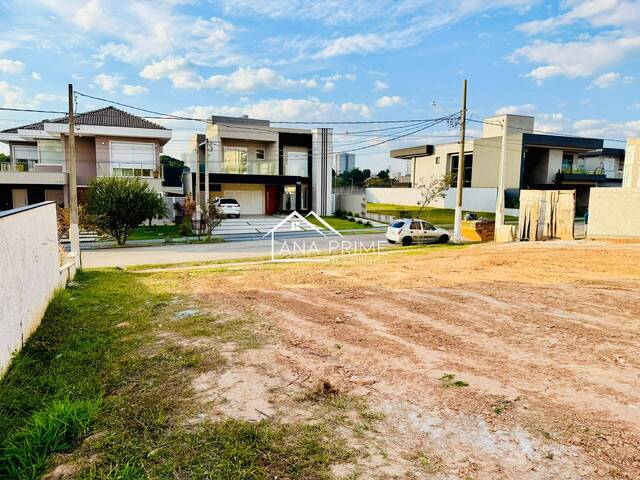 Venda em Condomínio Loteamento Reserva da Barra - São José dos Campos
