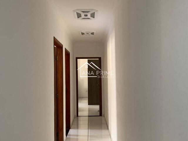 Casa para Venda em São José dos Campos - 5