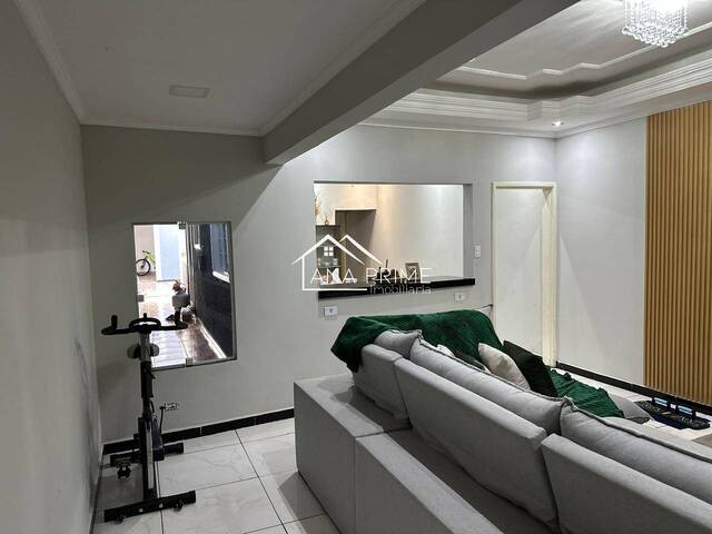 Casa para Venda em São José dos Campos - 5